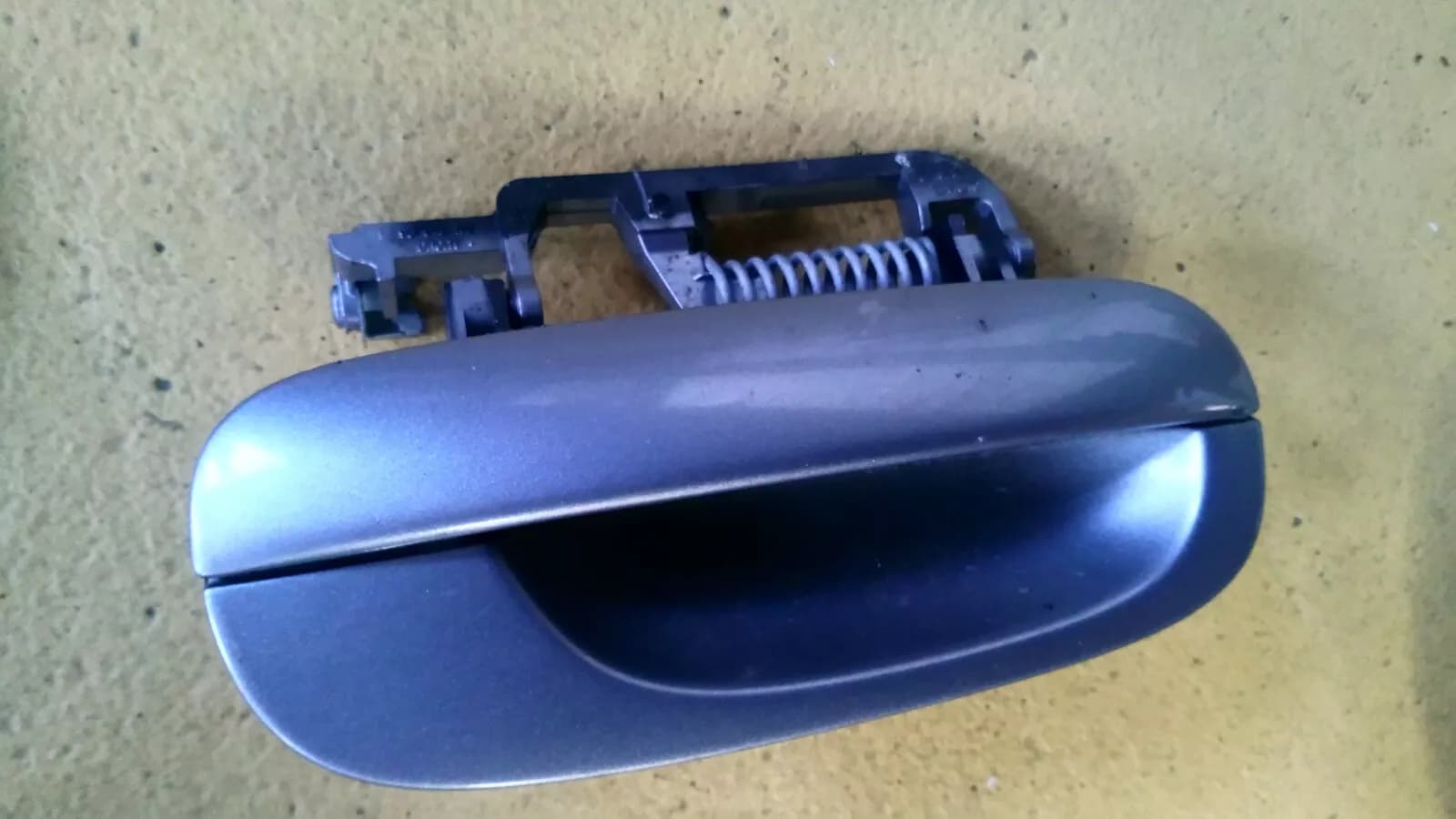Peugeot 607 door handle right rear Telinr:9629157277