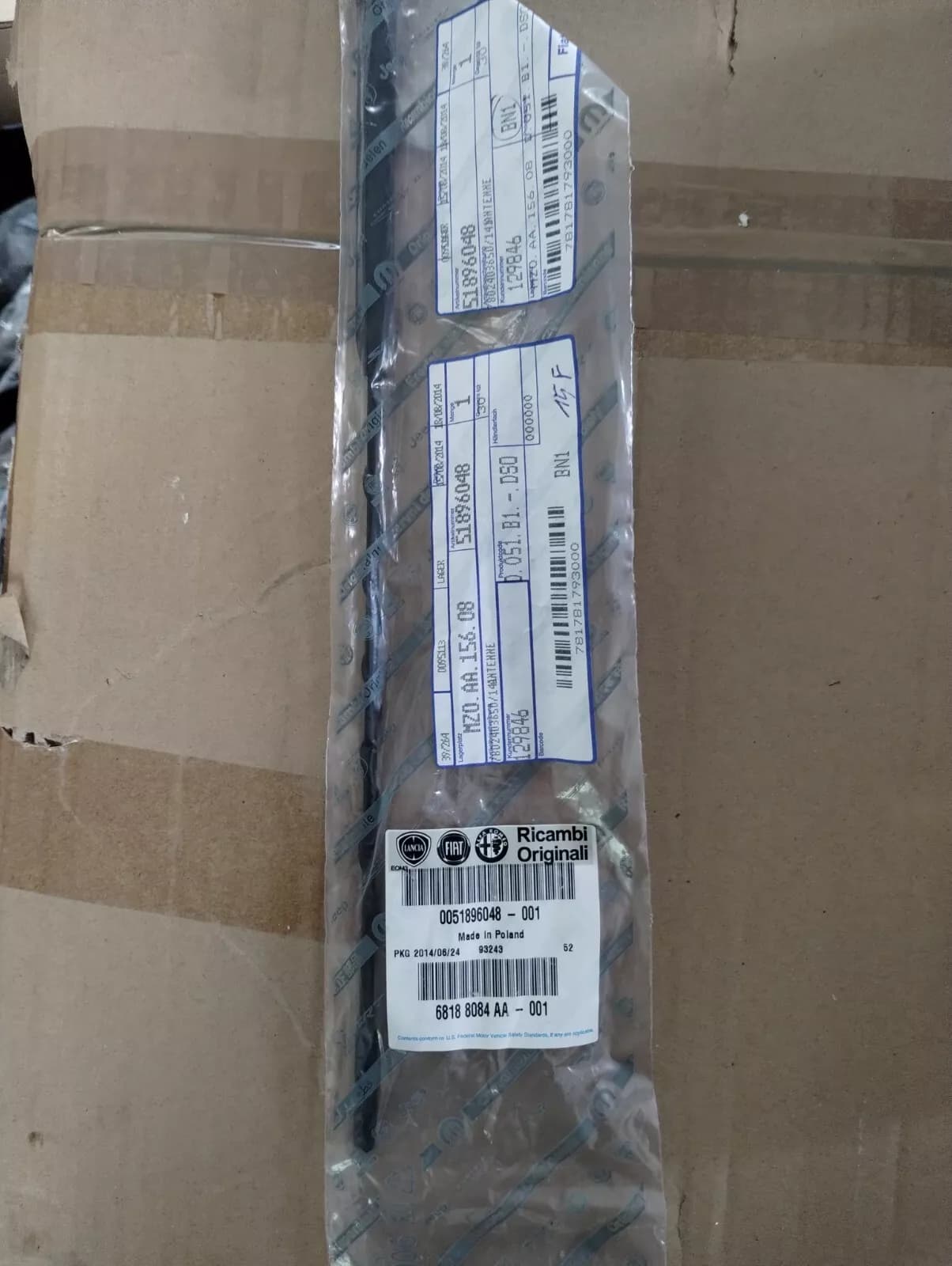 Genuine Fiat, Lancia Anetnna No : 51896048, 68188084AA