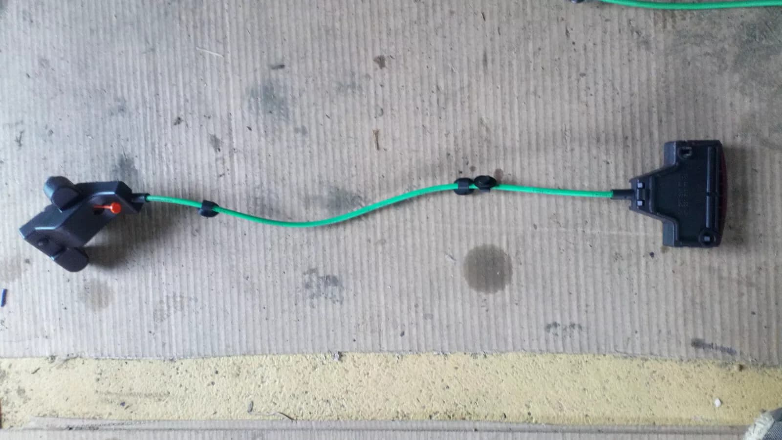 Peugeot seat lock flap Teilnr:9638624577,9629076377