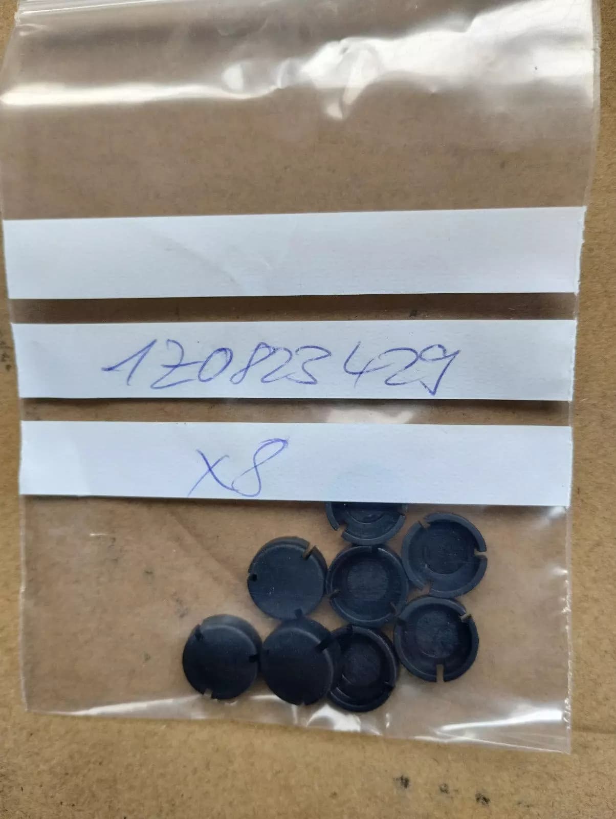 ORIGINAL BENTLEY STOP BUFFER 8 PCS NR: 1Z0823429