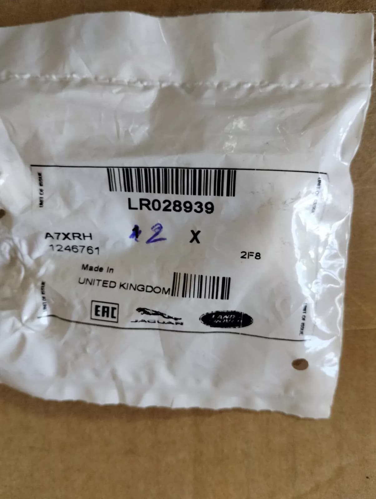 Genuine Jaguar, Land Rover, clip 26 Pcs No: LR028939