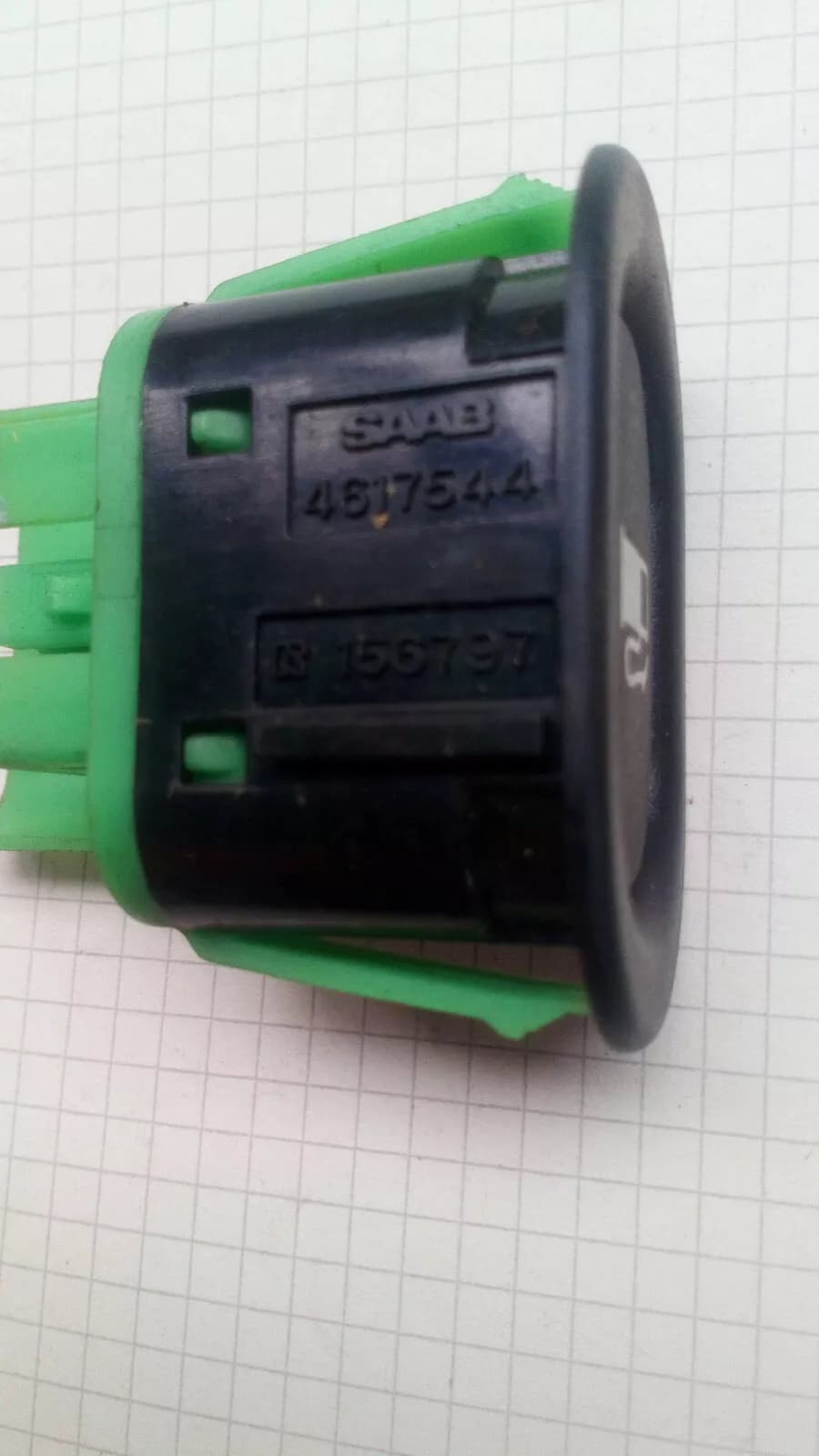 Saab 9-5 fuel filler flap switch no:4617544