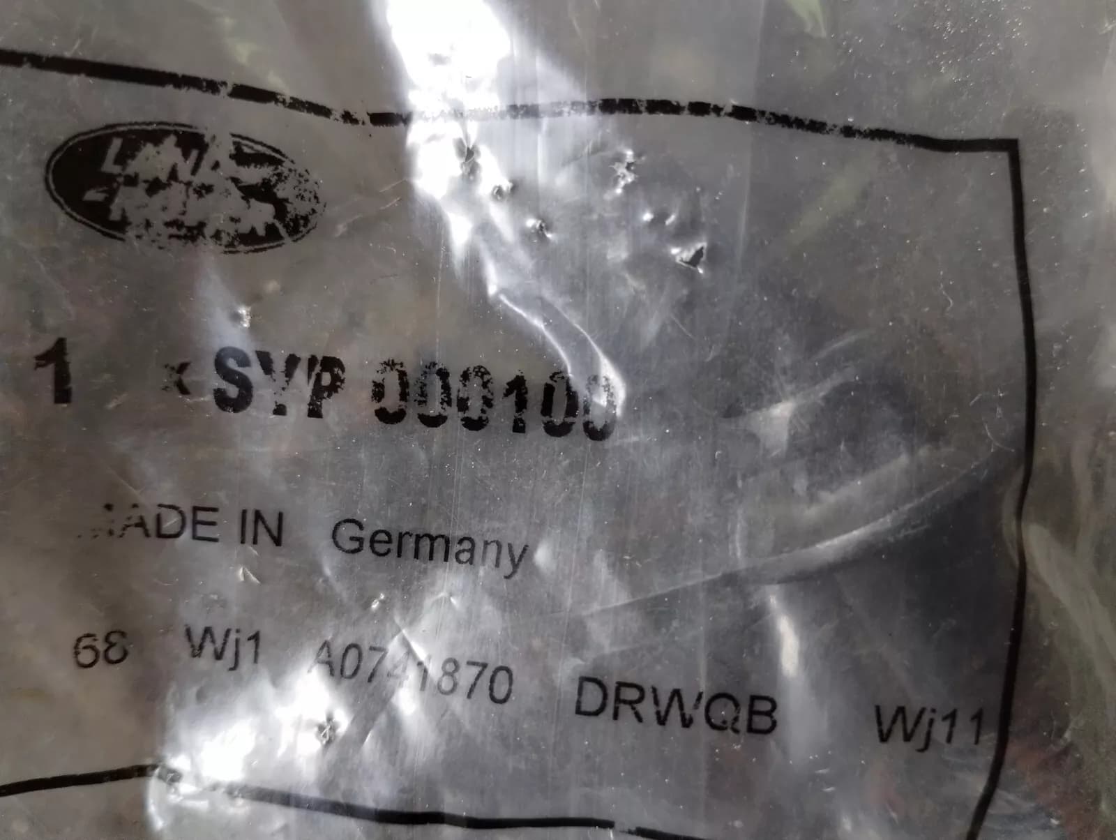 Genuine Jaguar, Land Rover, bolt 2 Pcs No: SYP000100