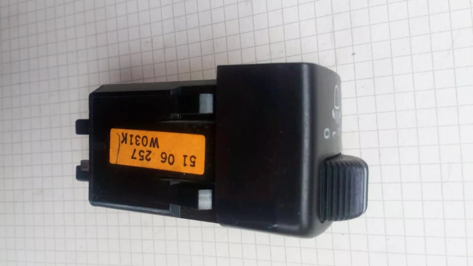 SAAB 900, 9-3 Headlight Range Adjustment, switch,headlight range control no: 5106257