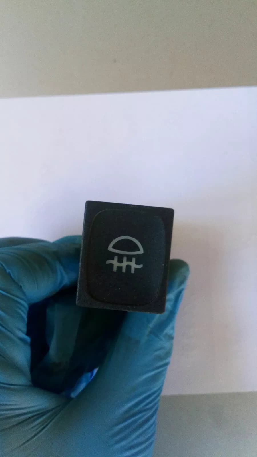 SAAB 9000 fog light switch part no:4733960