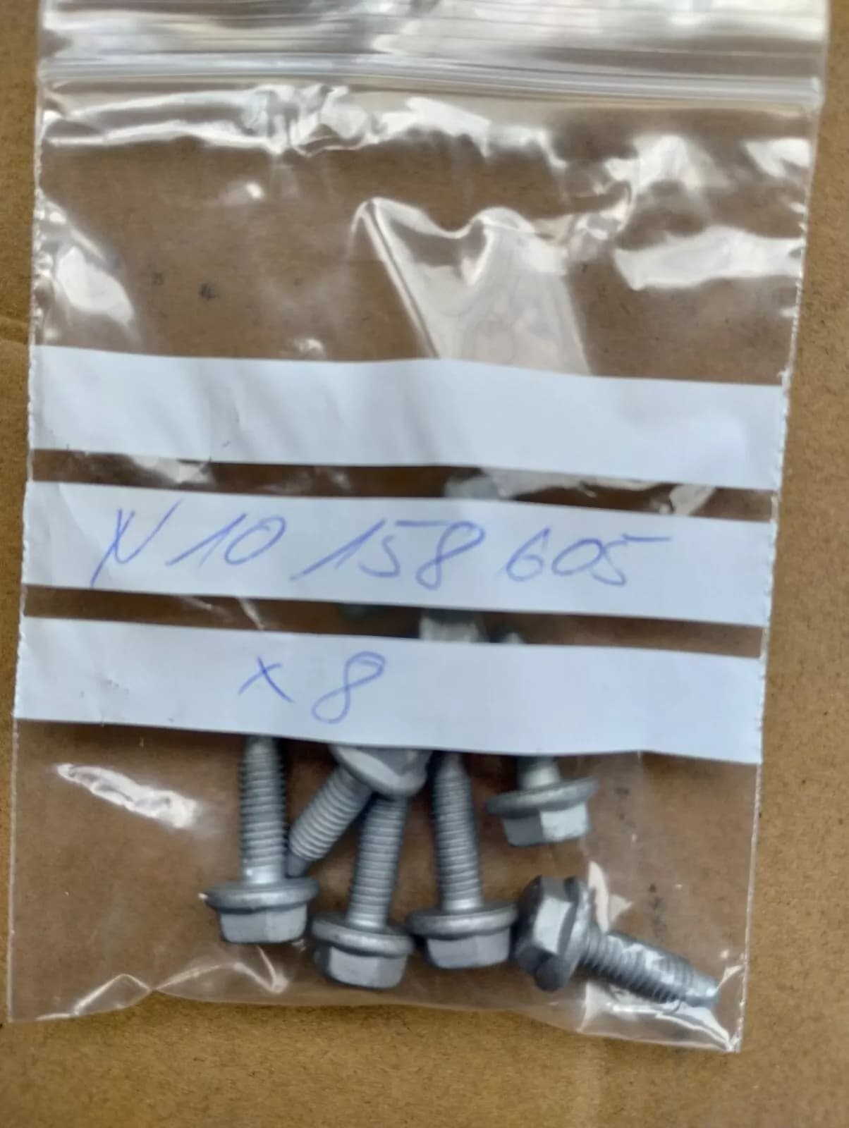 NEW ORIGINAL VW GROUP PARTS, BOLT M6*16 8 PCS No: N10158605