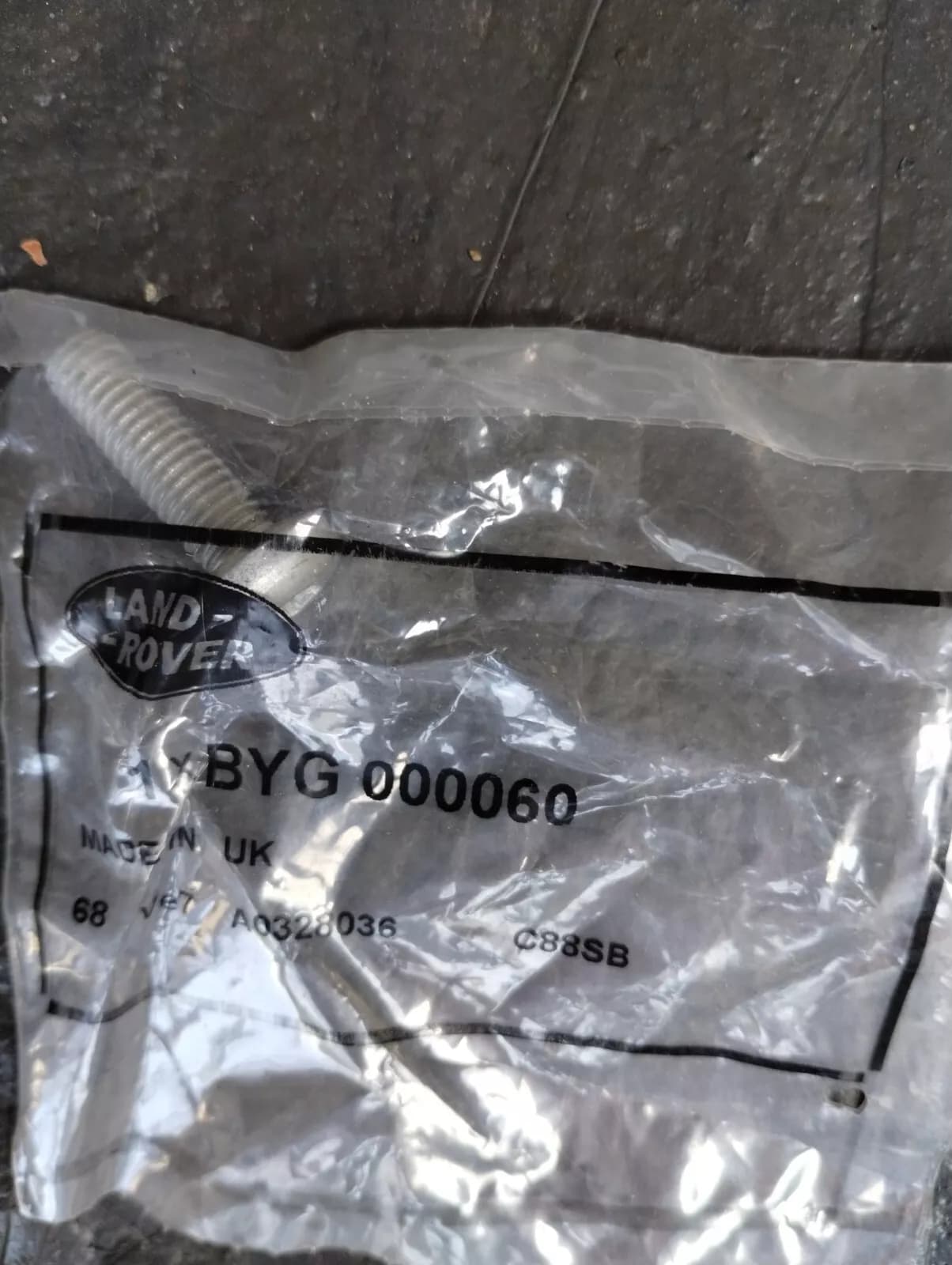 Genuine Jaguar, Land Rover, bolt 8 Pcs Nr: BYG000060