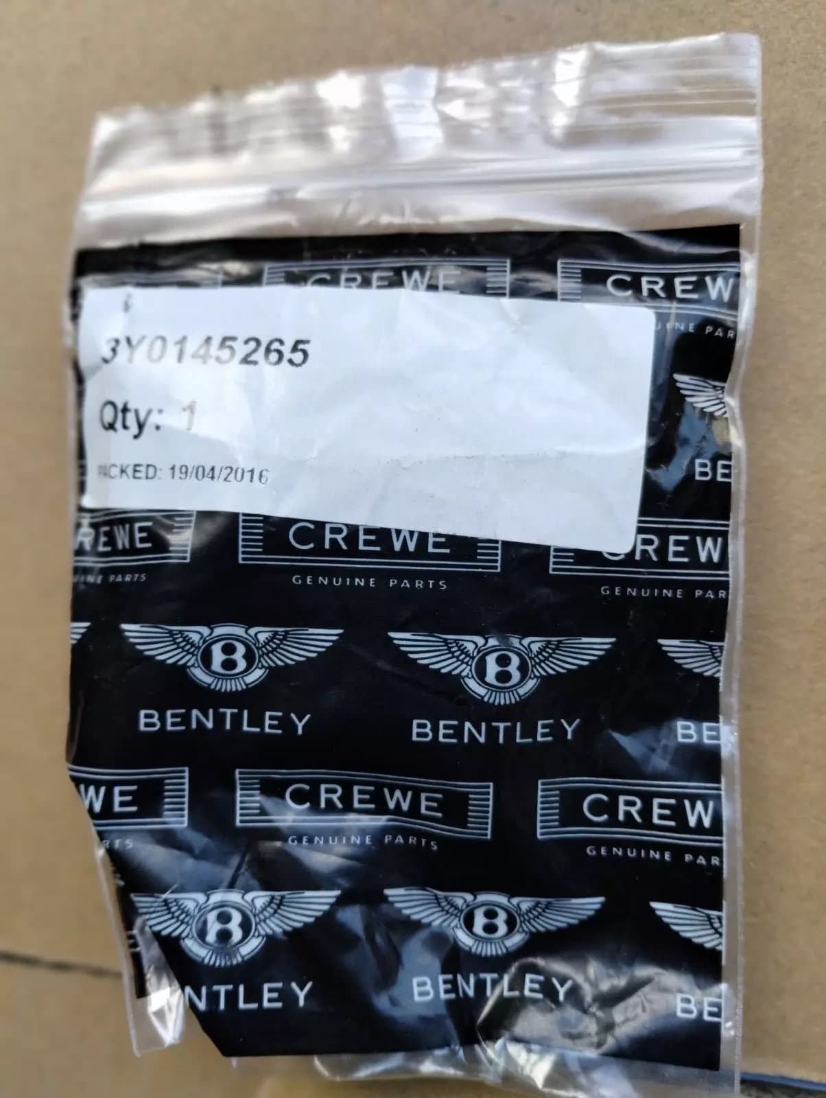 ORIGINAL BENTLEY RUBBER BUSH 1 PCS NR: 3Y0145265