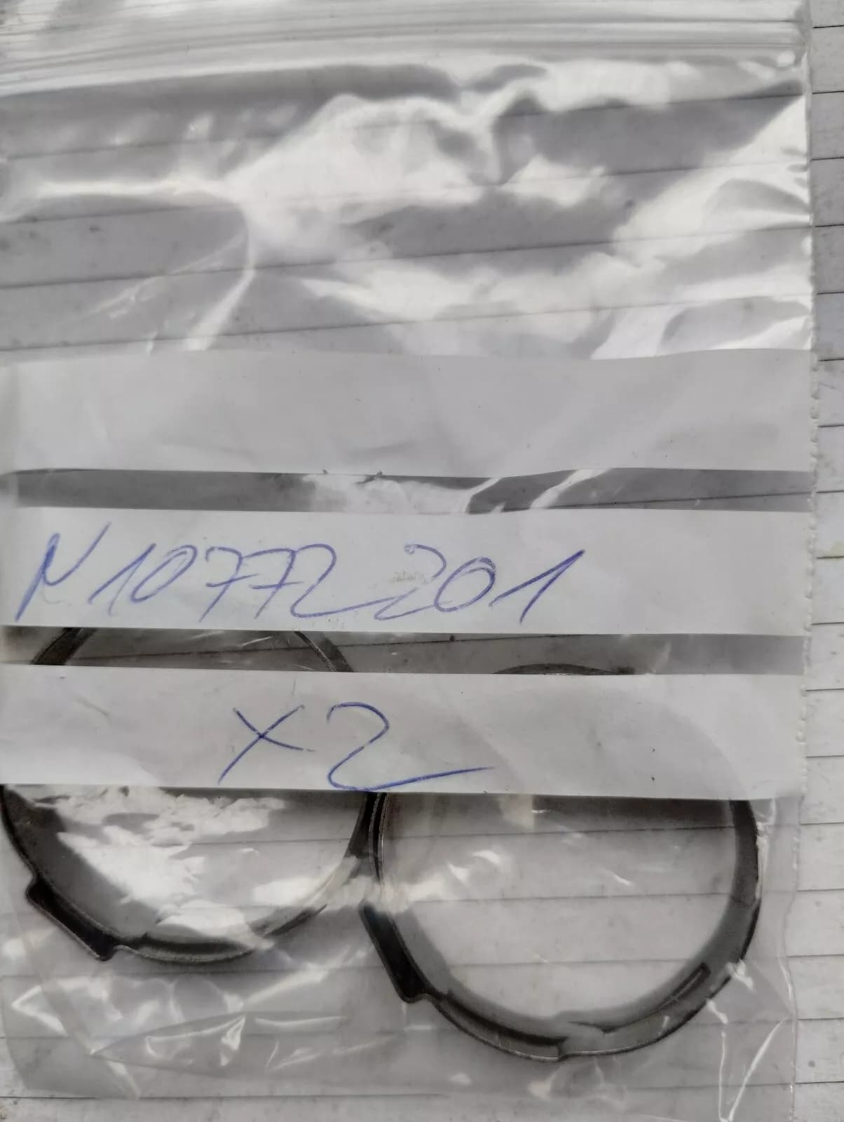 ORIGINAL BENTLEY BRIDE DRIVE SHAFT 2 PCS NR: N10772201