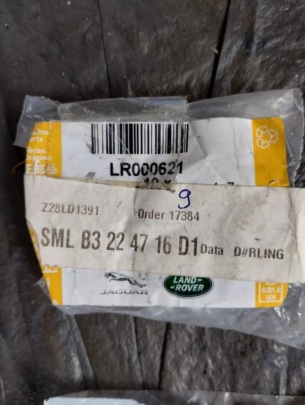 Genuine Jaguar, Land Rover, bolt 9 Pcs No: LR000621