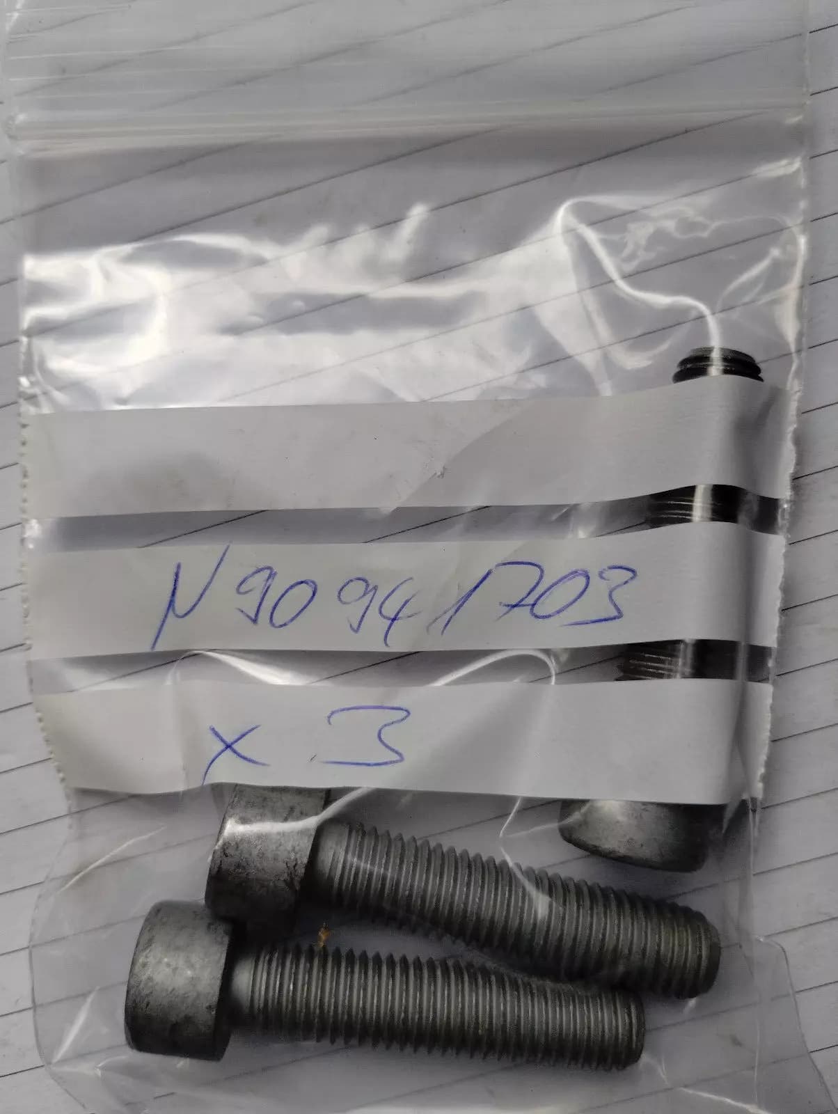 ORIGINAL VW GROUP PARTS, SOCKET HEAD BOLT WITH INN 3 PCS No: N90941703