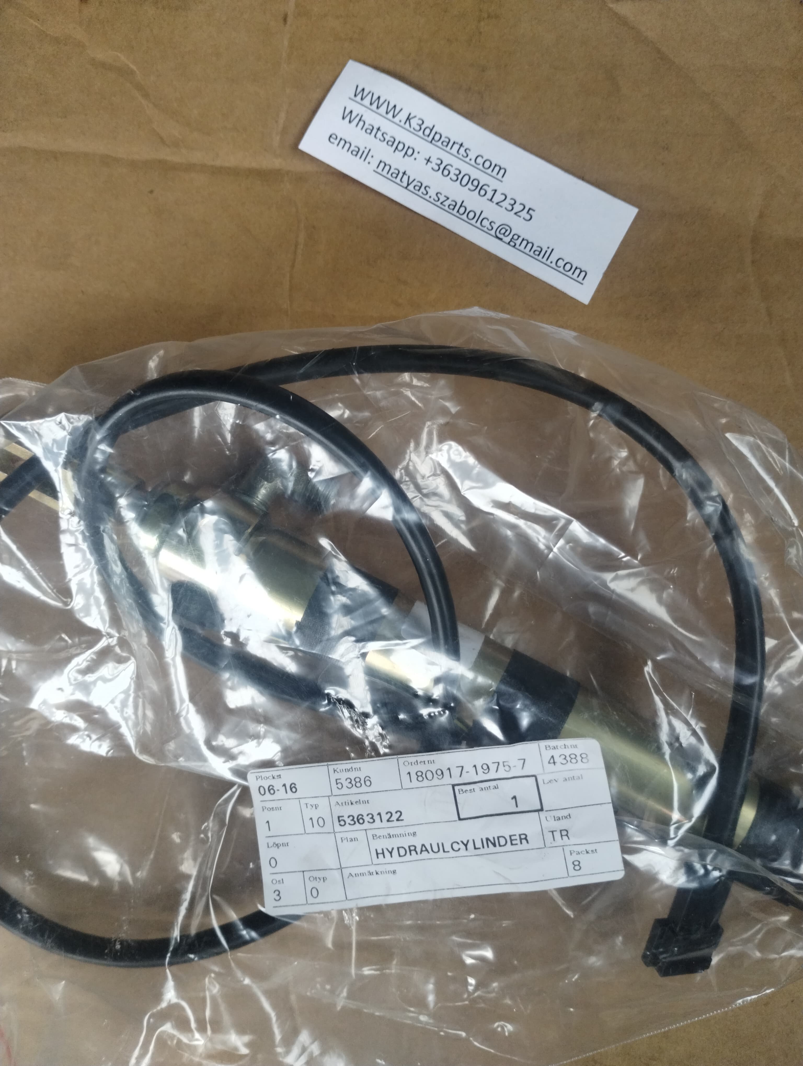 Original new Saab Hydraulic Cylinder. Nr: 5363122