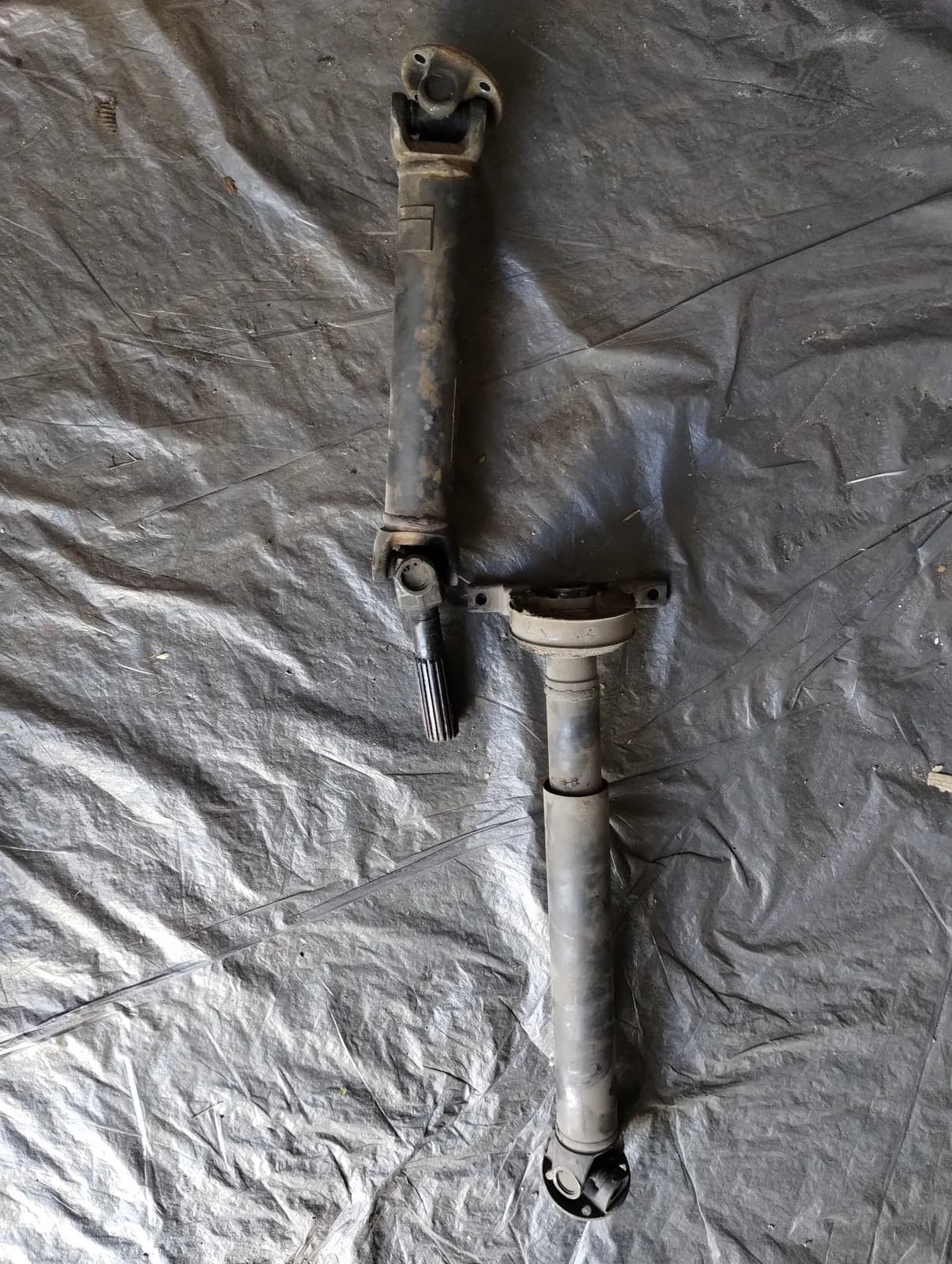 Genuine Maserati Biturbo DRIVESHAFT, PROPELLER SHAFT. Part number  316020100.