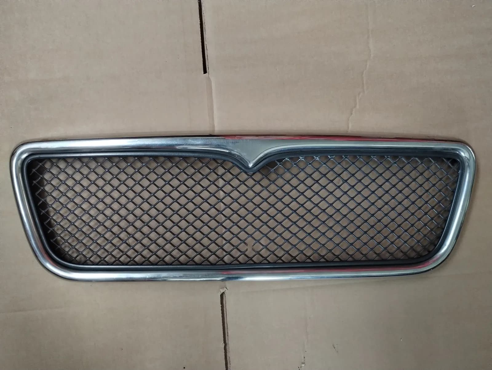 Genuine Maserati Biturbo RADIATOR GRILLE.