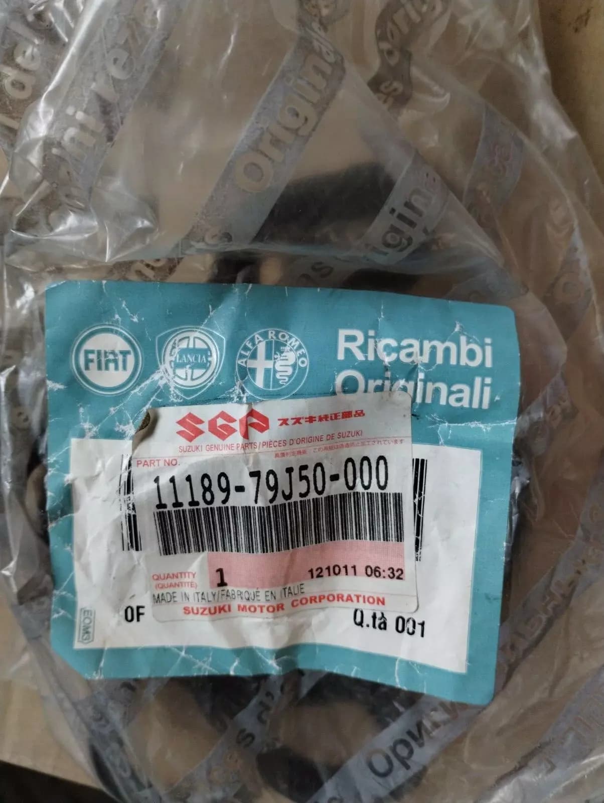 Suzuki genuine valvecover seal NR: 11189-79J50