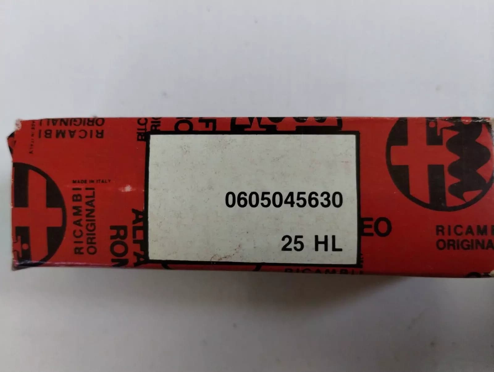 ALFA ROMEO , genuine Spark plug, No: 605045630 1 Pcs